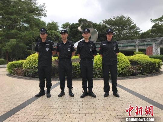 小丽父母月收入3500_每月起征点从3500元提高至5000元月收入1万一年有望多拿到5460元(2)