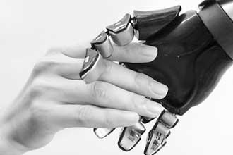 人造神经系统为假肢和机器人提供触感_科普中