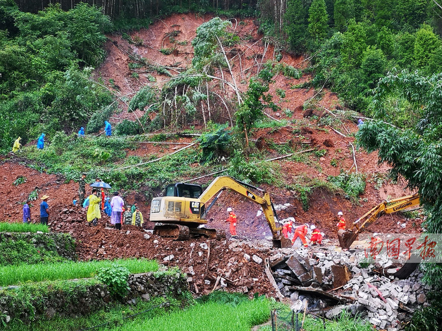 广西遭遇今年入汛以来范围最大强度最强降雨多地发生地质灾害组图