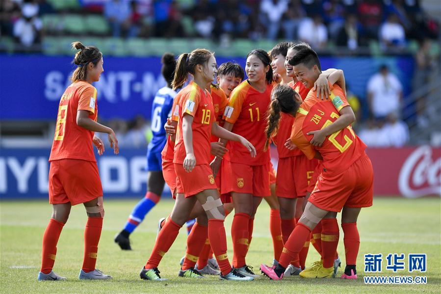 足球u20女足世界杯:中国胜海地(组图)