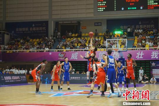 山东诸城：“百校千班万生”集体晨练让暑期校园不再沉寂CBA盘口与数据深度__今日CBA盘口分析·大小分策略·球队档案