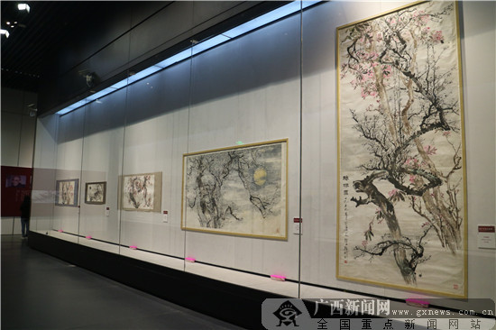 要闻广西新闻网南宁10月9日讯(记者 李良)9日,由广西美术馆,广西中国