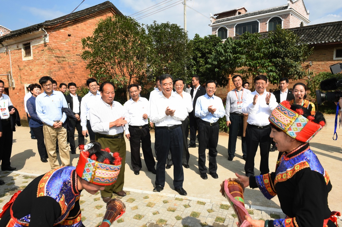 恭城农村人口_恭城油茶图片