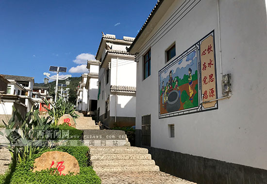 平地起新村 临沧市安乐村挪出“穷窝”力造新家园