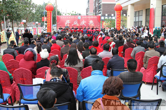 中国工程院院士石学敏在北海北医康复医院设工作站