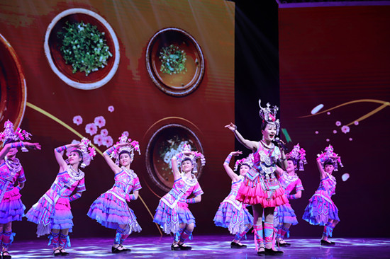 组图:让世界听见三江 《侗听三江》震撼首演