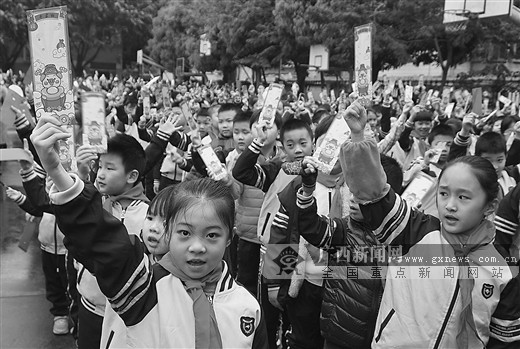 南宁市中小学2019年春季学期开学典礼见闻