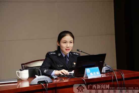 南宁女交警陈子丽：“玩”出不一样的跨界思维