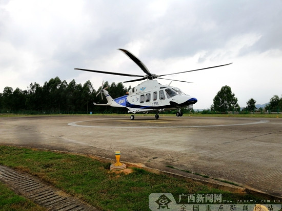 南宁“警鹰”翱翔 守护邕城假期平安（图）