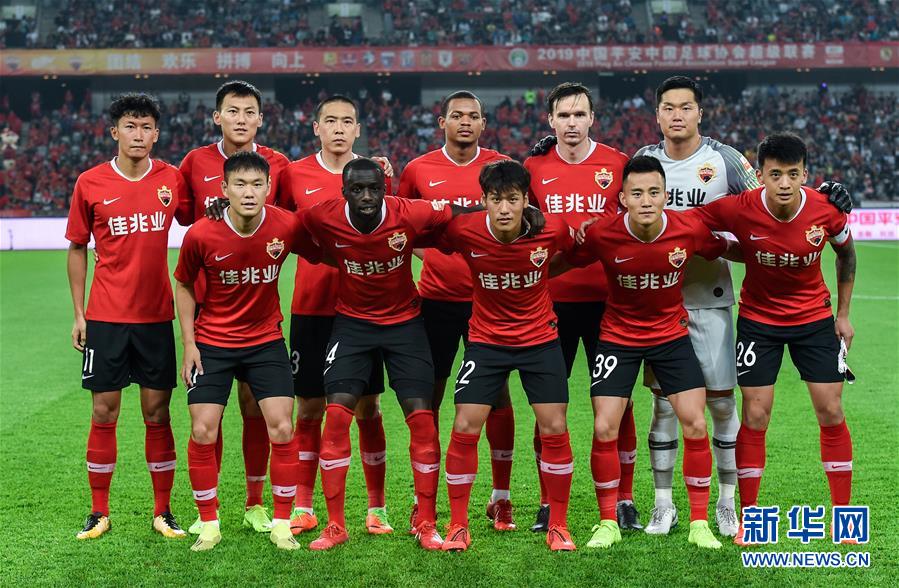 足球中超:深圳佳兆业不敌江苏苏宁易购-广西新闻网