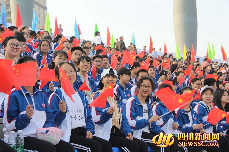 第二届全国青年运动会皮划艇静水预赛在武胜县