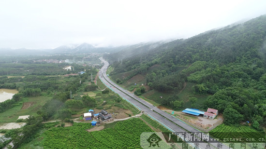 贺巴高速钟昭段全力向国庆前建成通车进发