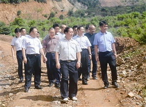全桂寿李杰云率队调研狮卧山和城市建设有关项目