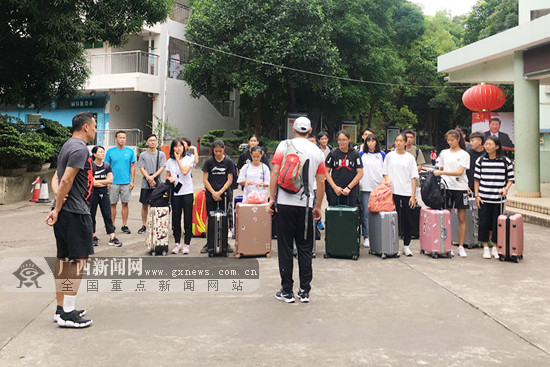 广西田径队32人出战二青会田径项目体校乙组决赛