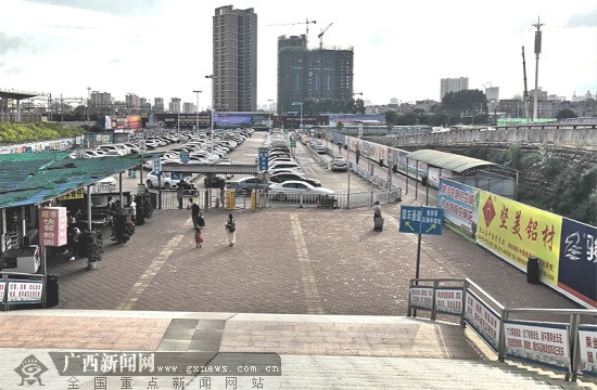 贵港高铁站“打车难”？记者亲历离站出行体验