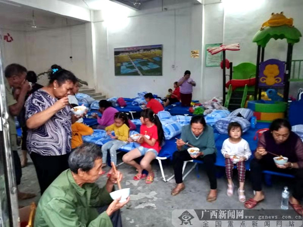 全州遭强降雨袭击 提前转移疏散危险区域群众