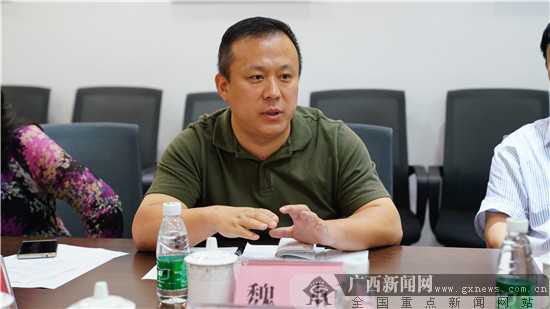 专家学者为广西新闻网原创栏目《12小时》把脉建言