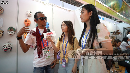 英语Vlog探馆④ | 公众开放日上的好玩意儿