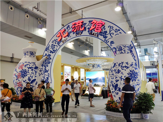 第十三届玉博会、第十一届药博会活动精彩纷呈