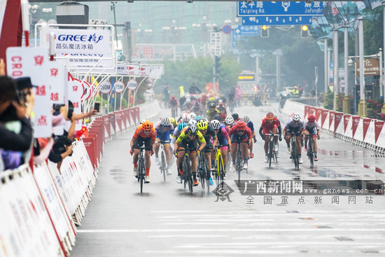 2019"环广西"女子赛:中国国家队李九斤获亚洲最佳