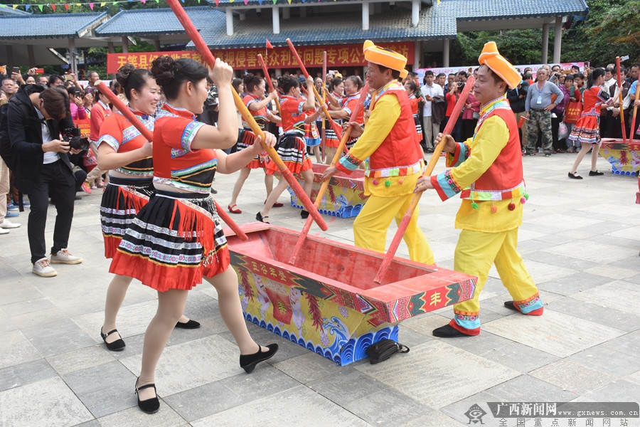 2019年天等县壮族霜降节开幕(1/8)