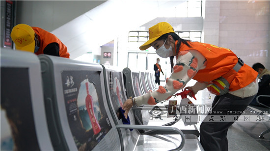 返程高峰将至 广西铁路部门防疫措施再升级