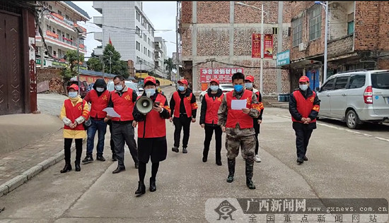 邕宁区：青年志愿者战“疫”一线勇担当