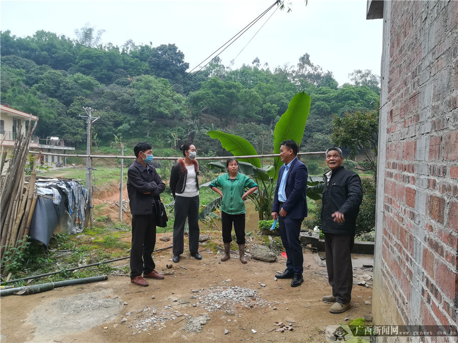 广西新闻网灵山4月29日讯(通讯员 周达妮 施国钊)灵山县烟墩镇下辖20