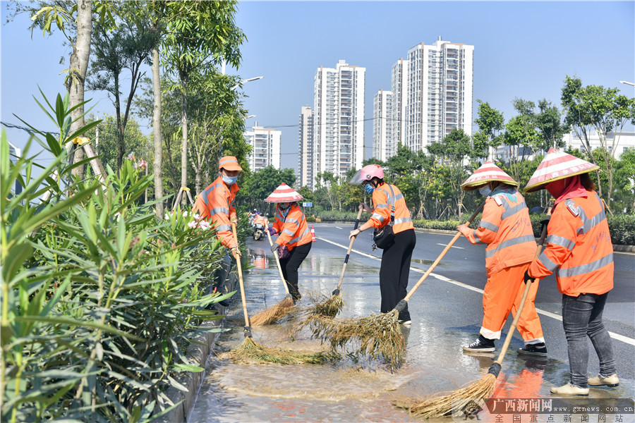 五一劳动节: 致敬最美城市建设者 (2)