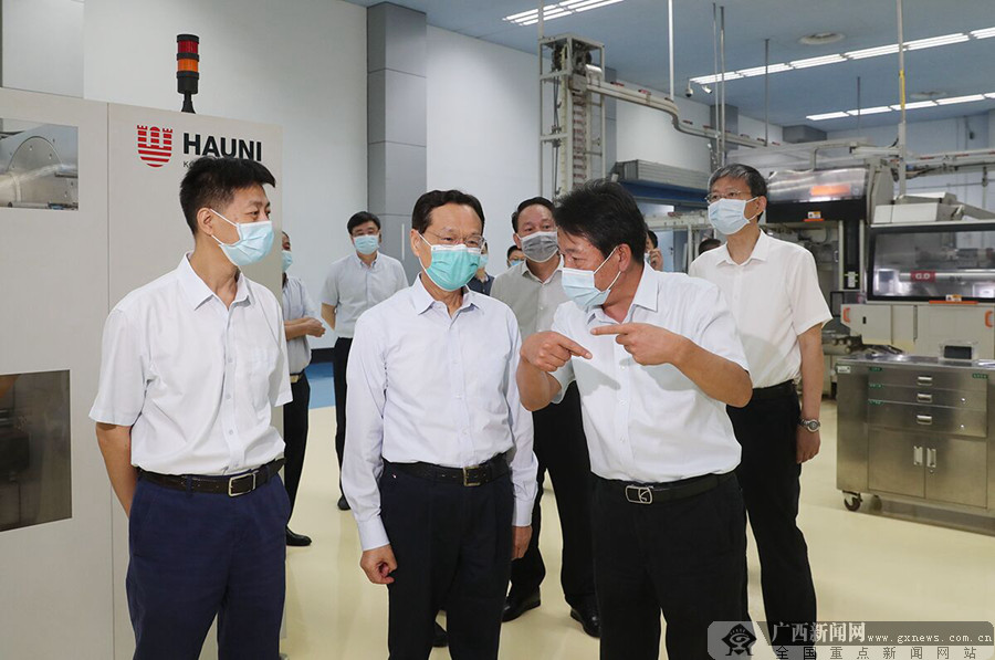 陈武就广西烟草产业转型发展进行调研