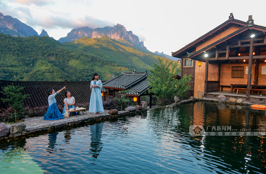 广西新闻网-广西日报记者 早上在圣堂山脚下"吸氧",体验民宿旅游魅力