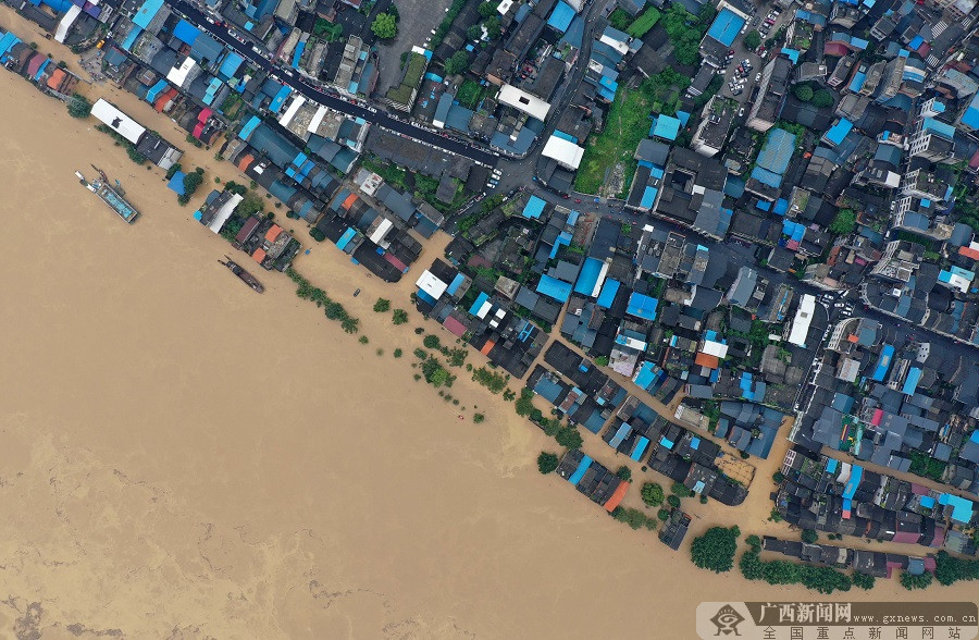 航拍广西柳州市融安县:洪峰过境(组图)