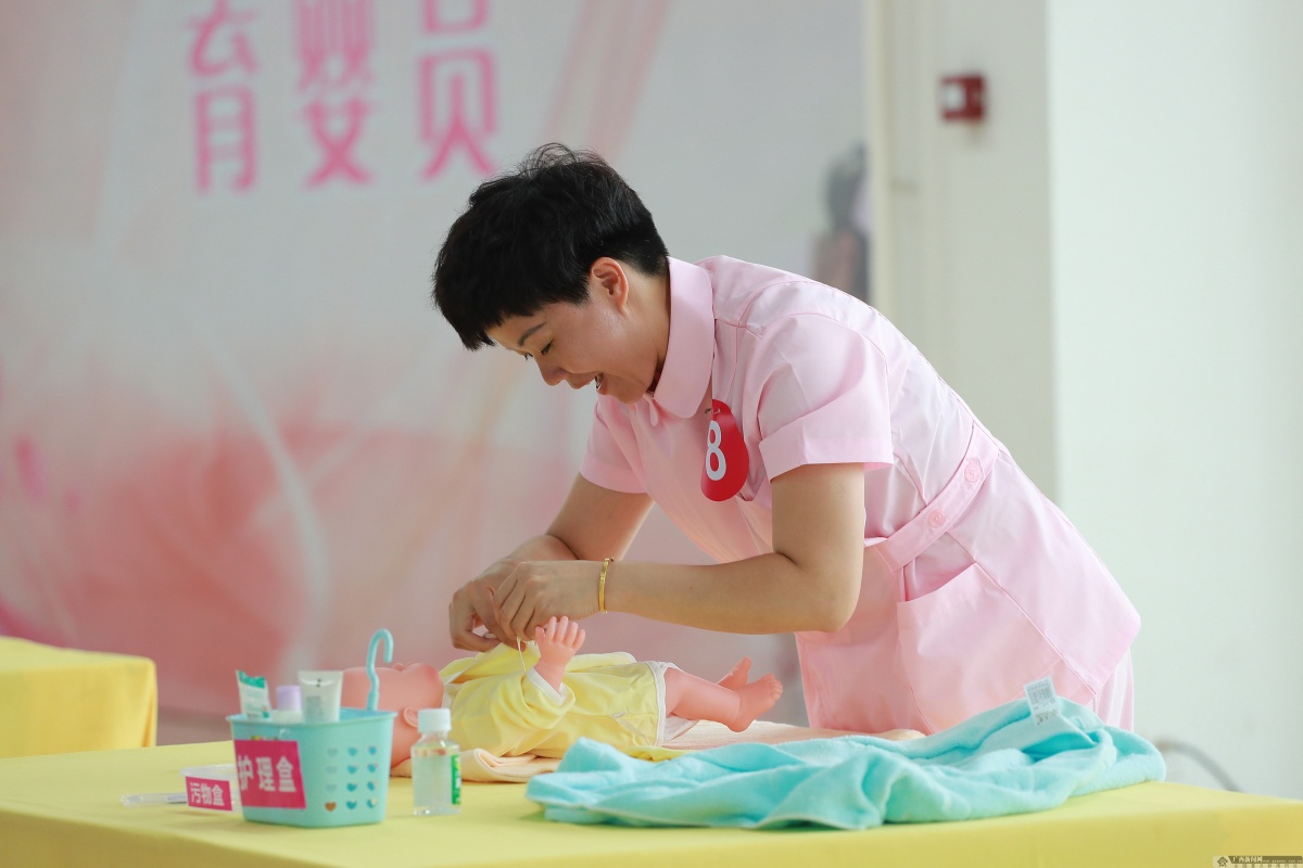家政擦PG电子游戏- PG电子平台- PG电子官方网站玻璃多少钱一平方