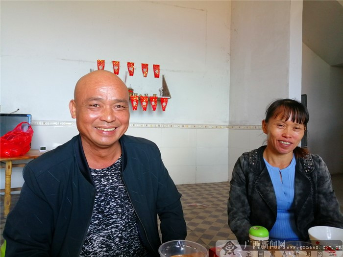 上思瑶寨汉子甘愿贫困也供孩子上学 苦尽甘来-广西新闻网