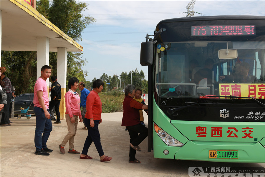 广西“十三五”总投资740多亿元助贫困山区进行道路建设