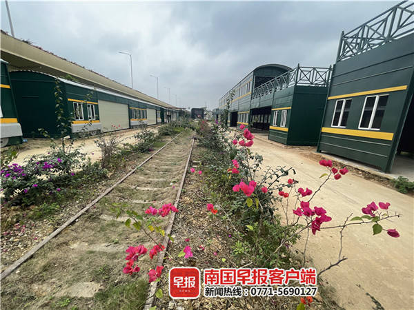 国际网红火车 b5a7959cc50b3d1ecf12ef715b18427d.jpg