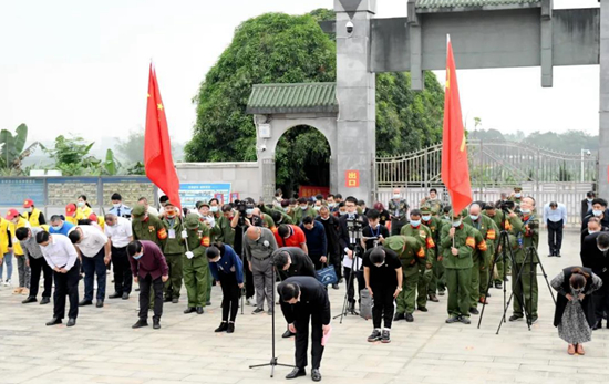 祭英烈"——2021年崇左市烈士祭扫网络直播活动,龙州烈士陵园为祭扫