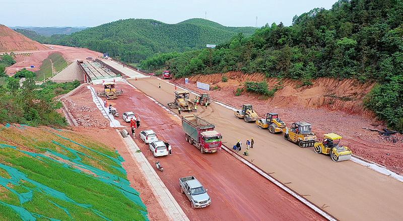 好消息!新扶公路预计年底具备通车条件