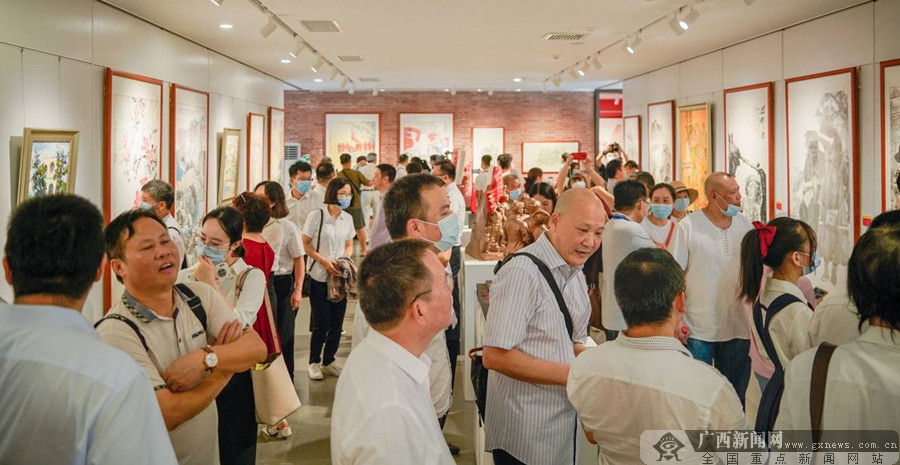 南宁市庆祝建党100周年美术书法作品展开幕