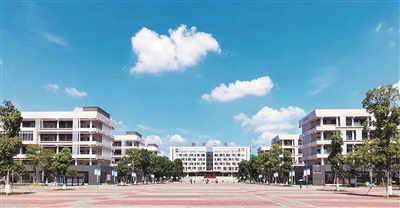 写在柳州市第二中学建校80周年校庆之际