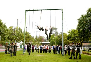 点击欣赏 点击欣赏