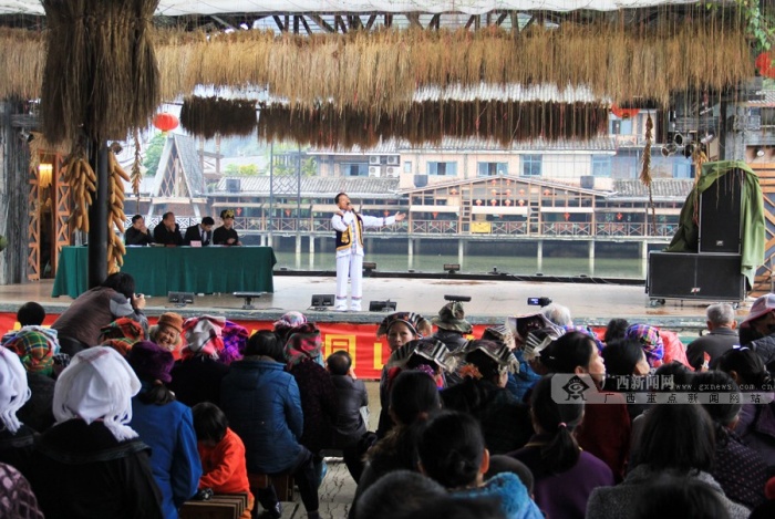 走进边境壮乡的情人节侬垌节68