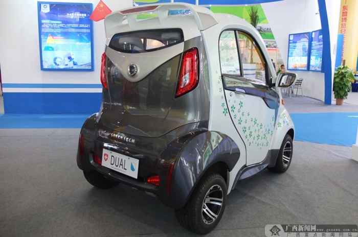 壺䶫Ƚչ  ռ䶨λȵ