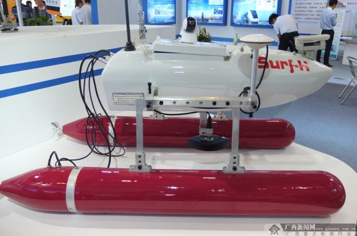 壺䶫Ƚչ  ռ䶨λȵ