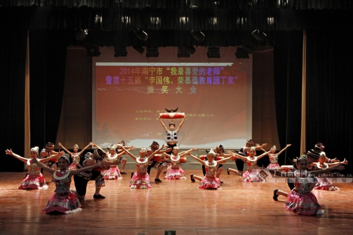 壺2014ό"ϲ(i)ώ"C(jing)(hu)e