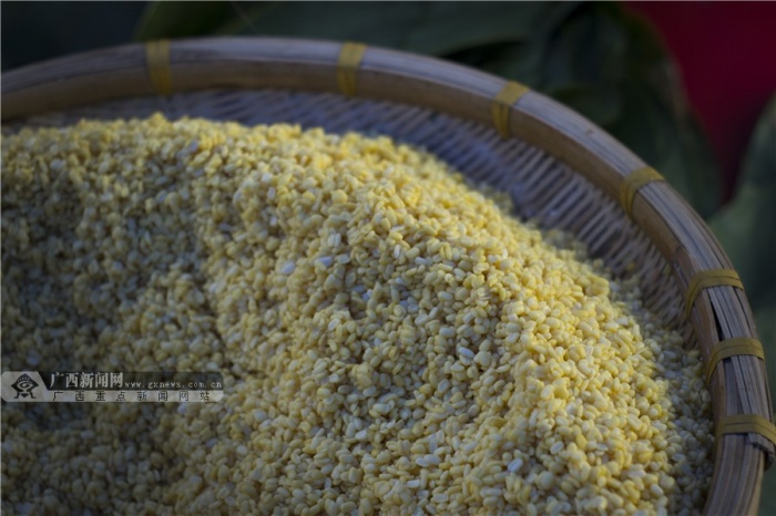 ���գ����������Ը������ζ