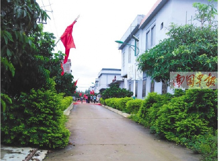 武鸣县仙湖镇一村屯和谐邻里互助 建出百佳村屯