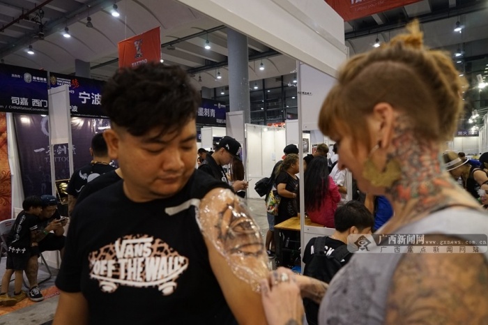 :80ϰڼTڈAһtattoo(y)
