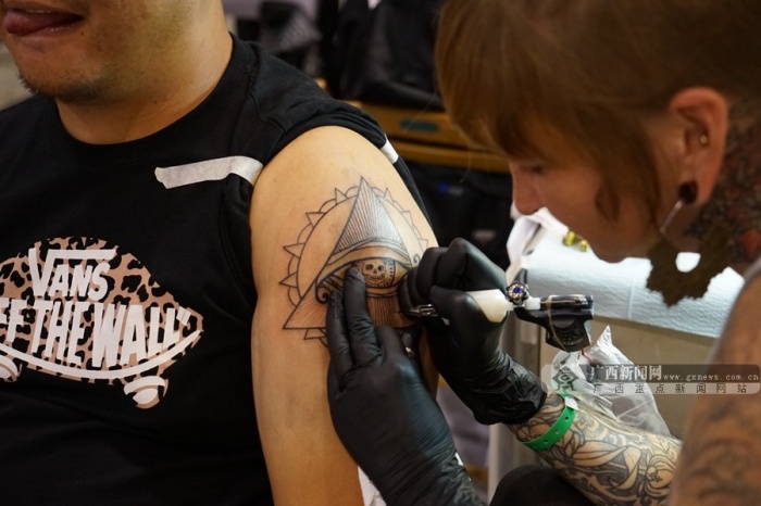 :80ϰڼTڈAһtattoo(y)