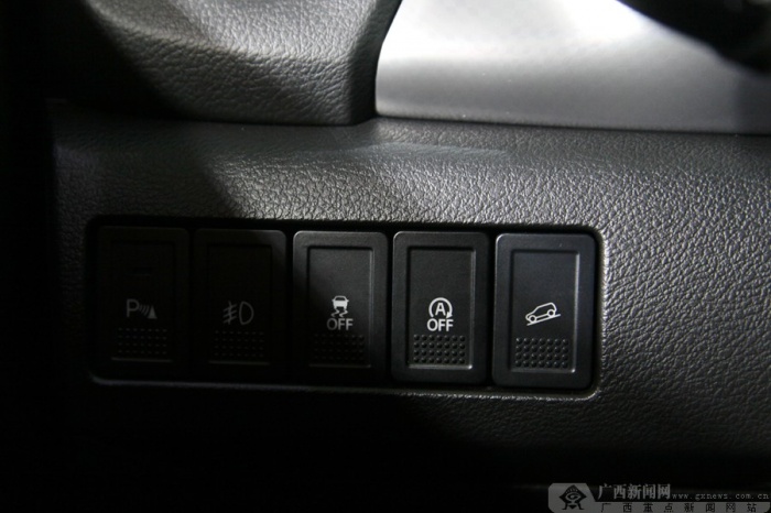 :LľӲSUVSό 9.98f